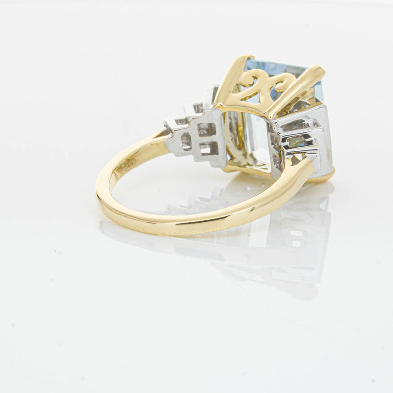 18ct Yellow Gold 4.78ct Aquamarine & Diamond Maya Ring-Ring-Walker & Hall