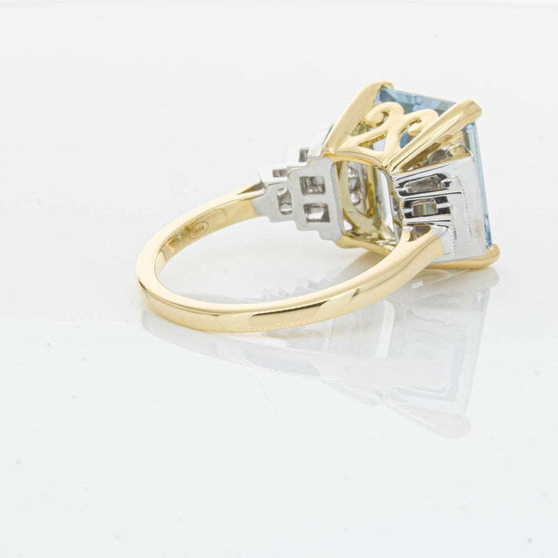 18ct Yellow Gold 4.78ct Aquamarine & Diamond Maya Ring-Ring-Walker & Hall