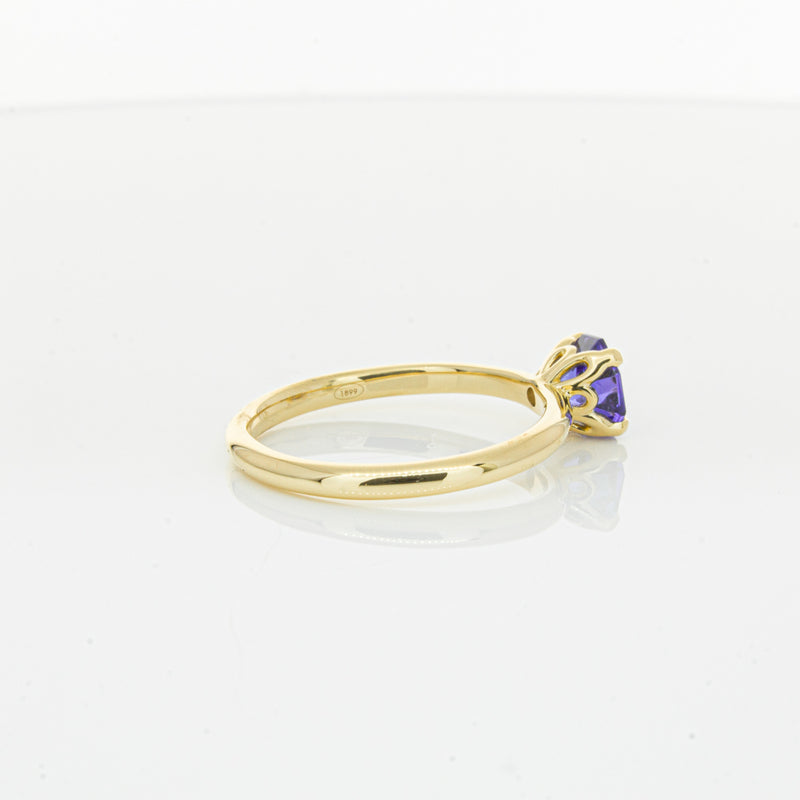 18ct Yellow Gold Tanzanite Mini Octavia Ring-Ring-Walker & Hall