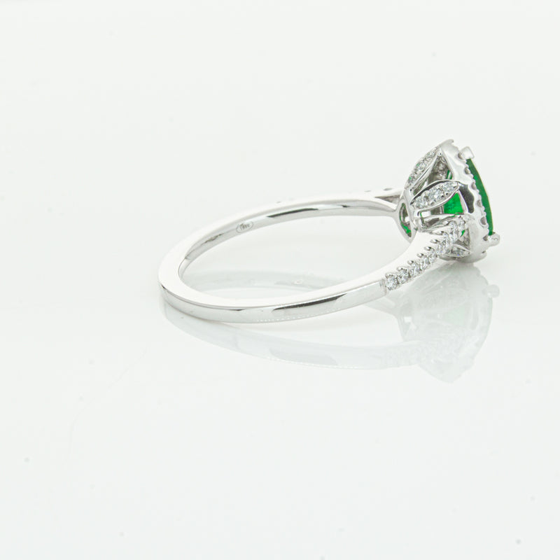 18ct White Gold .64ct Emerald & Diamond Mini Sierra Ring-Ring-Walker & Hall