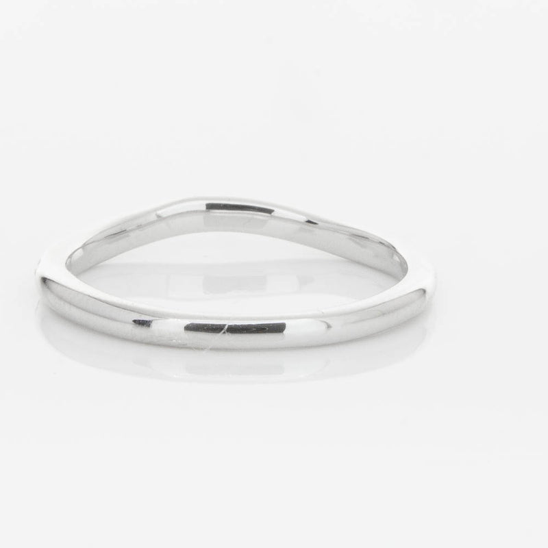 18ct White Gold .15ct Diamond Grace Band-Ring-Walker & Hall