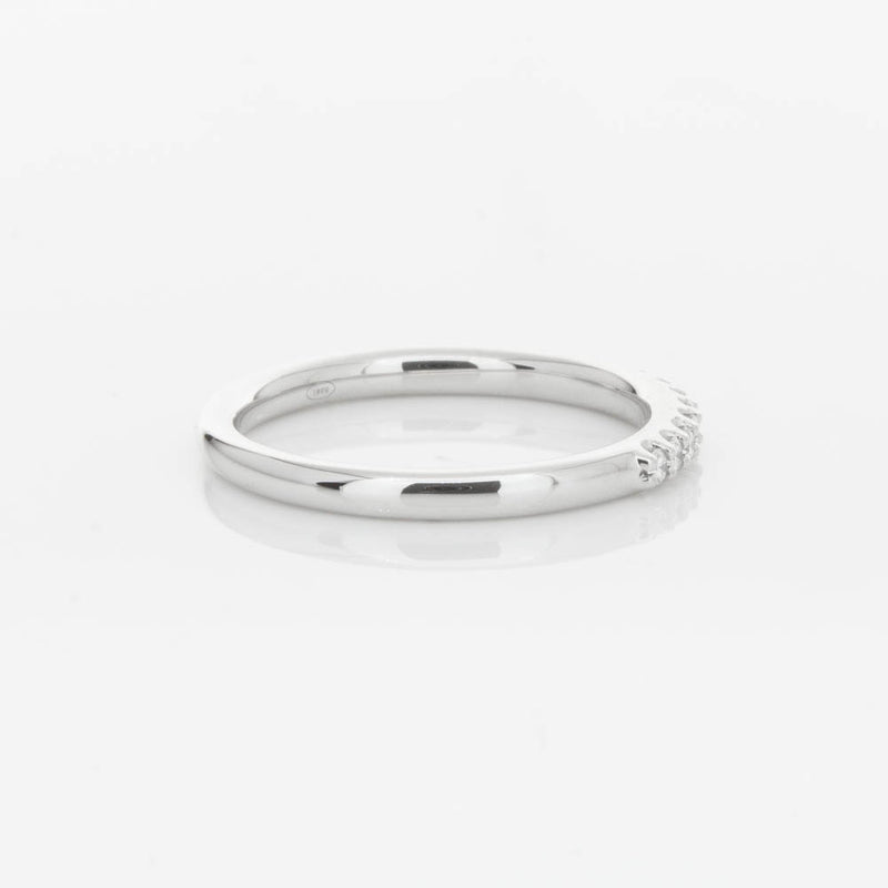 18ct White Gold .20ct Diamond Manhattan Band-Ring-Walker & Hall