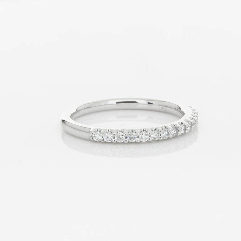 18ct White Gold .20ct Diamond Manhattan Band-Ring-Walker & Hall