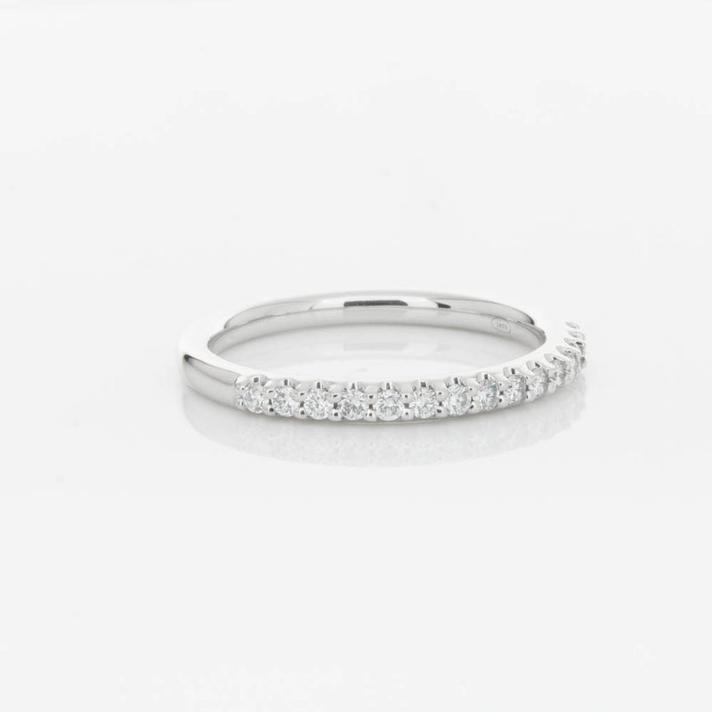 18ct White Gold .20ct Diamond Manhattan Band-Ring-Walker & Hall