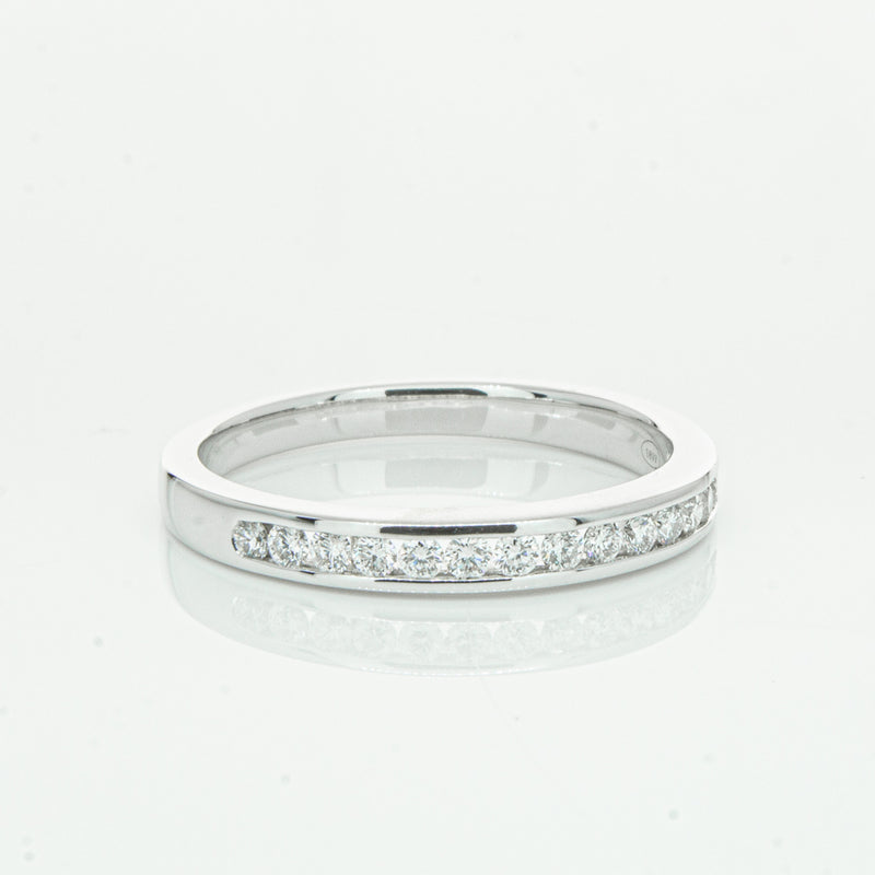 18ct White Gold .28ct Diamond Avalon Band-Ring-Walker & Hall