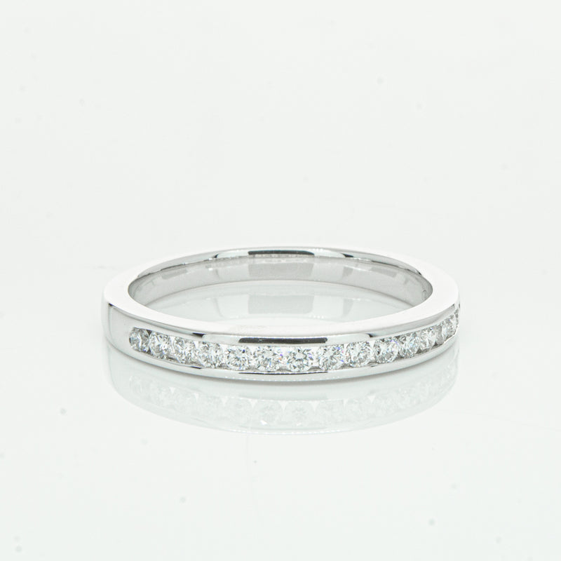 18ct White Gold .28ct Diamond Avalon Band-Ring-Walker & Hall