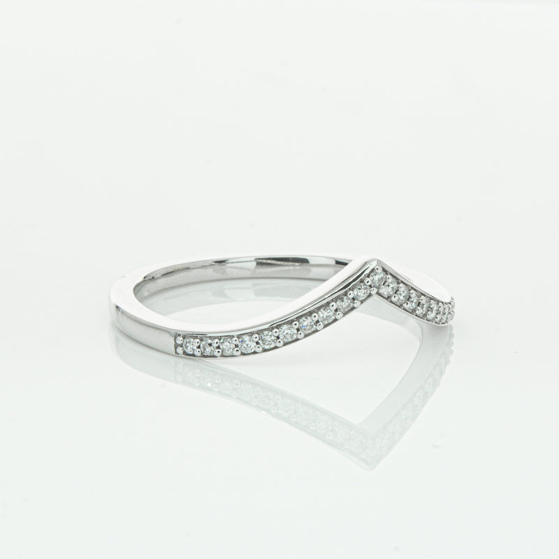 14ct White Gold Diamond Chevron Band-Ring-Walker & Hall