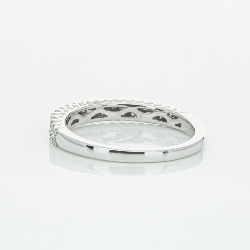 14ct White Gold Diamond Lumiere Band-Ring-Walker & Hall