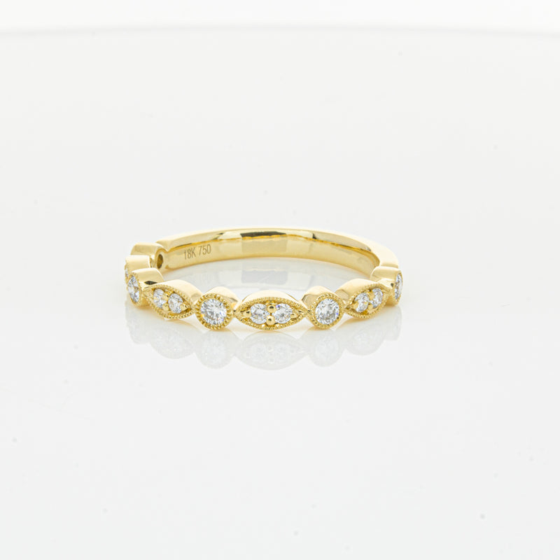 18ct Yellow Gold Diamond Marquise Shaped Band-Ring-Walker & Hall