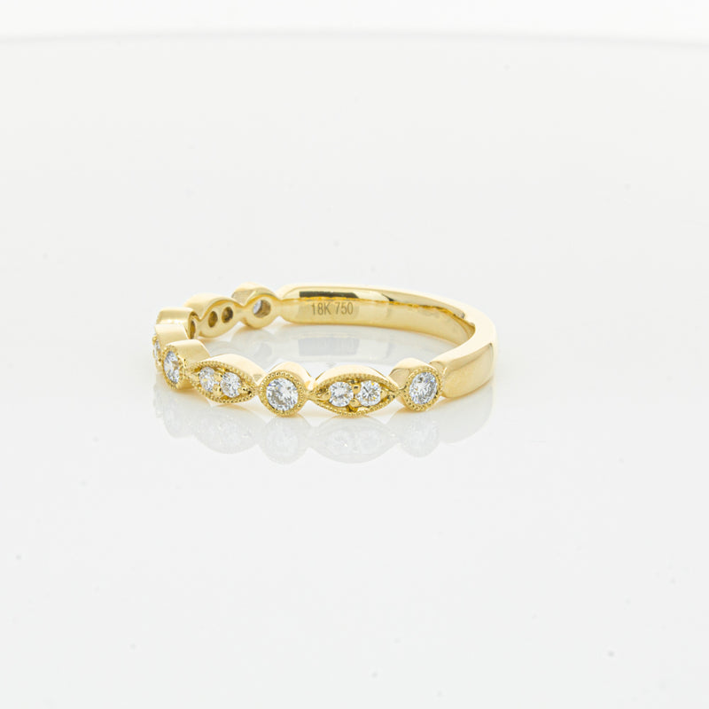 18ct Yellow Gold Diamond Marquise Shaped Band-Ring-Walker & Hall