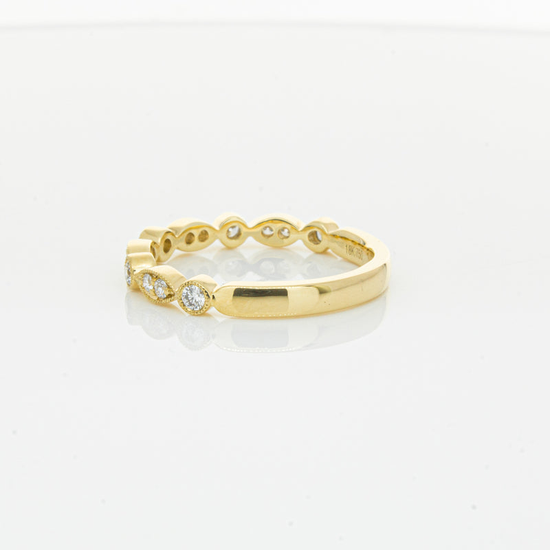 18ct Yellow Gold Diamond Marquise Shaped Band-Ring-Walker & Hall