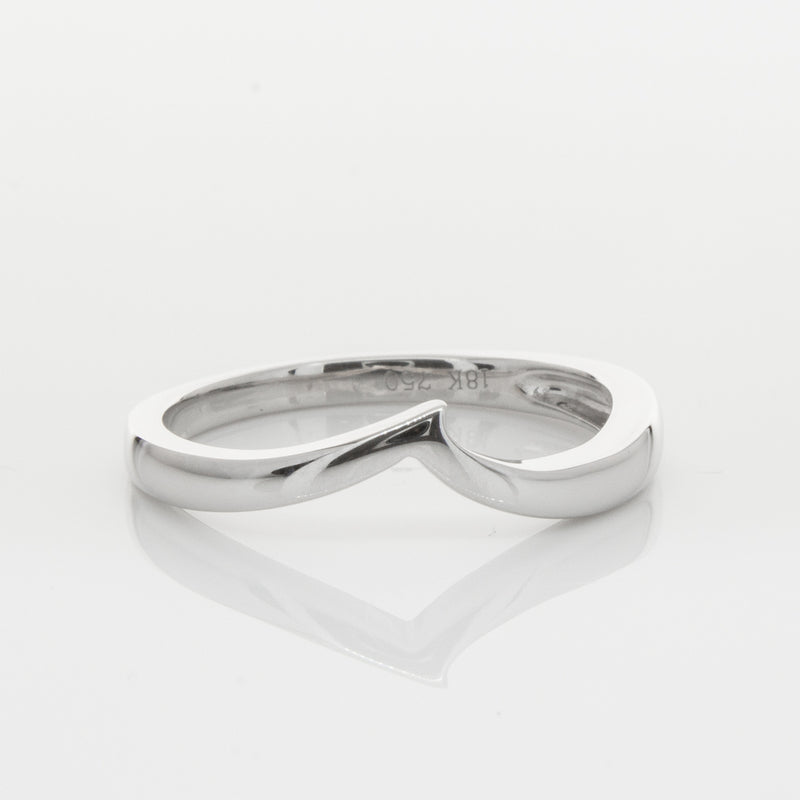 18ct White Gold Fitted Solstice Band-Ring-Walker & Hall