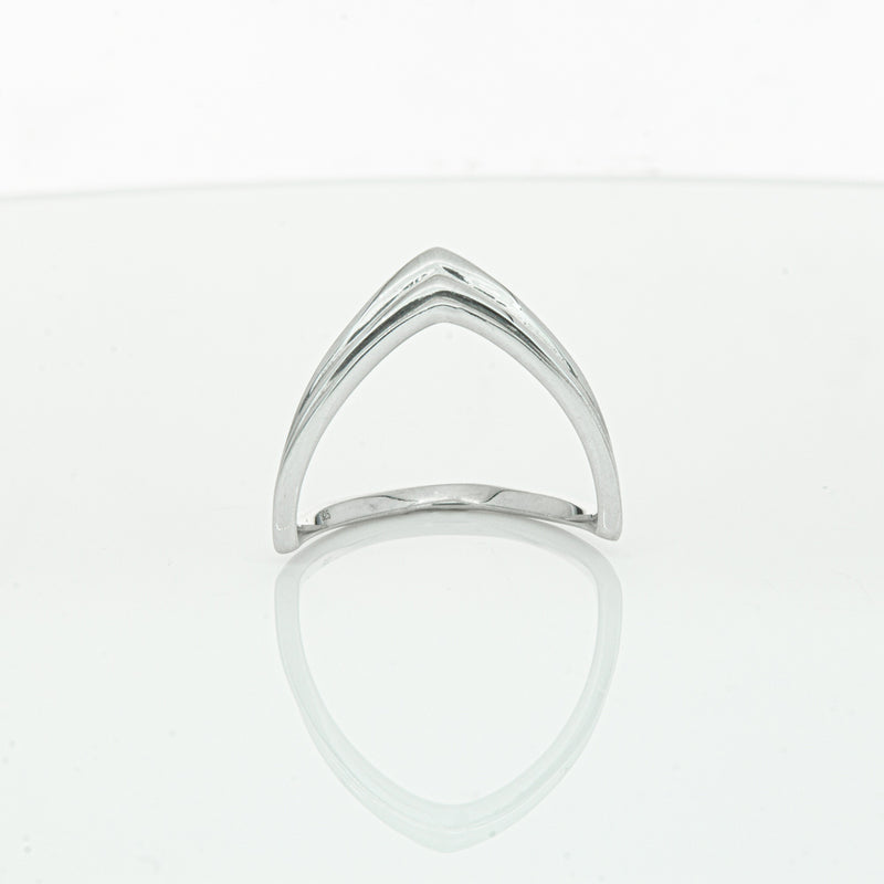 Sterling Silver V shaped Ring-Ring-Walker & Hall